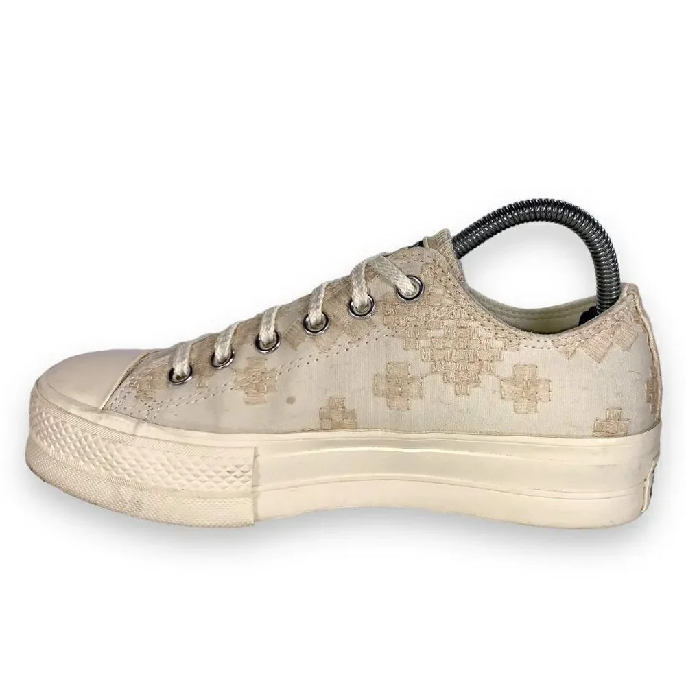 Converse Chuck Taylor All Star Lift Platform Tonal Embroidery A02225C Women's 8.